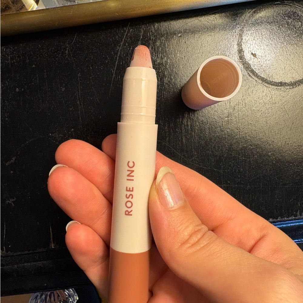 Makeup Bundle - Picture 9 of 12